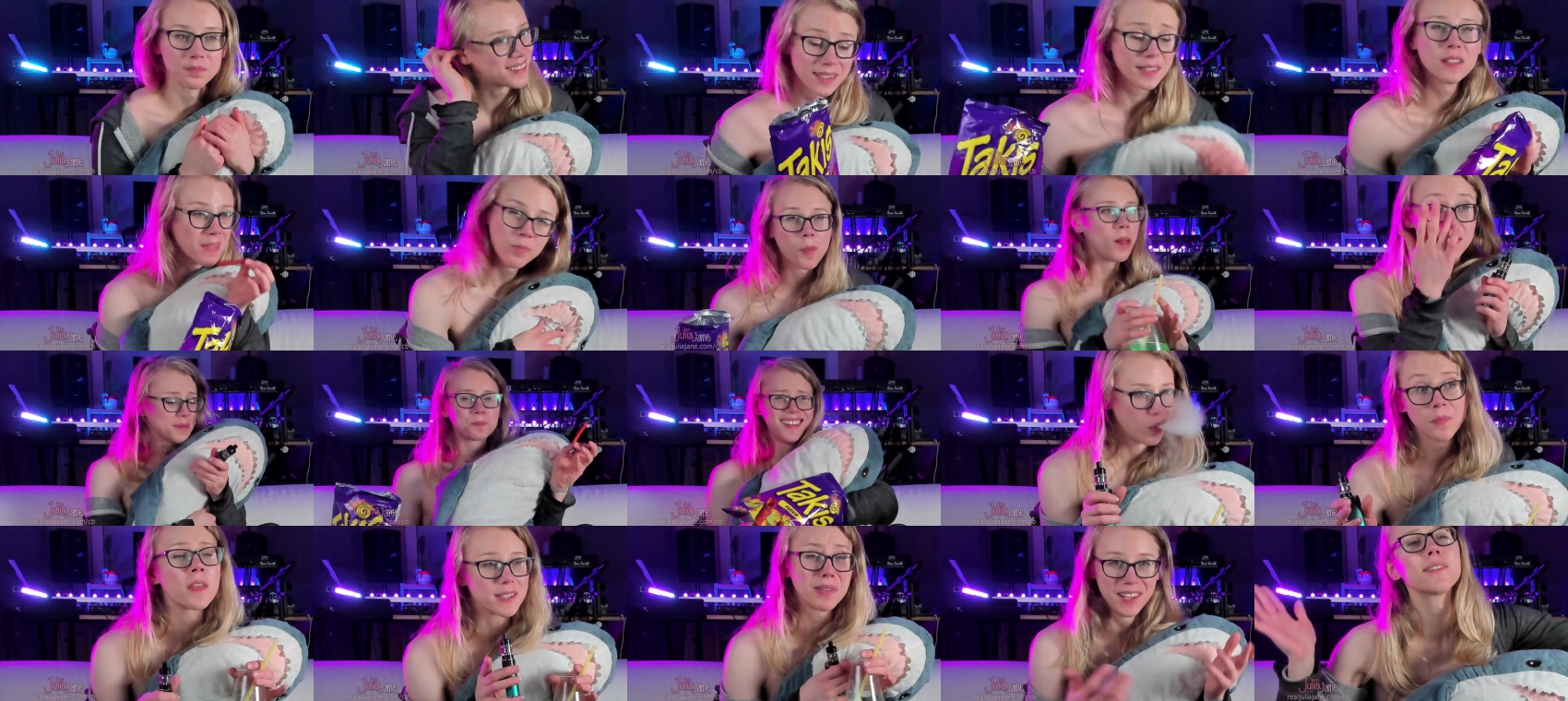 realjuliajane  12-02-2023